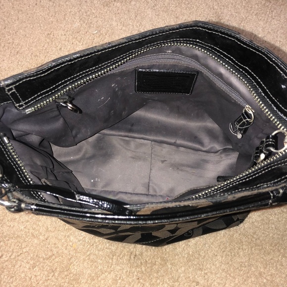 Authentic Coach Handbag - Picture 5 of 5